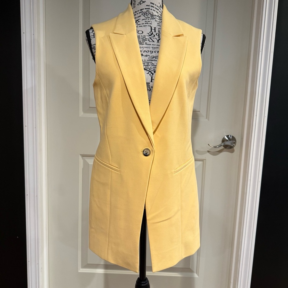 White House Black Market Tailored Vest